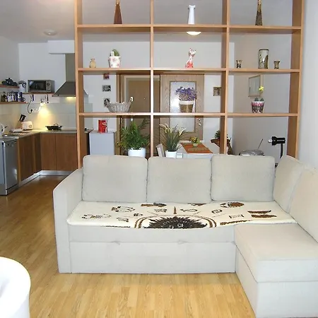 Osadni 30 * Prag